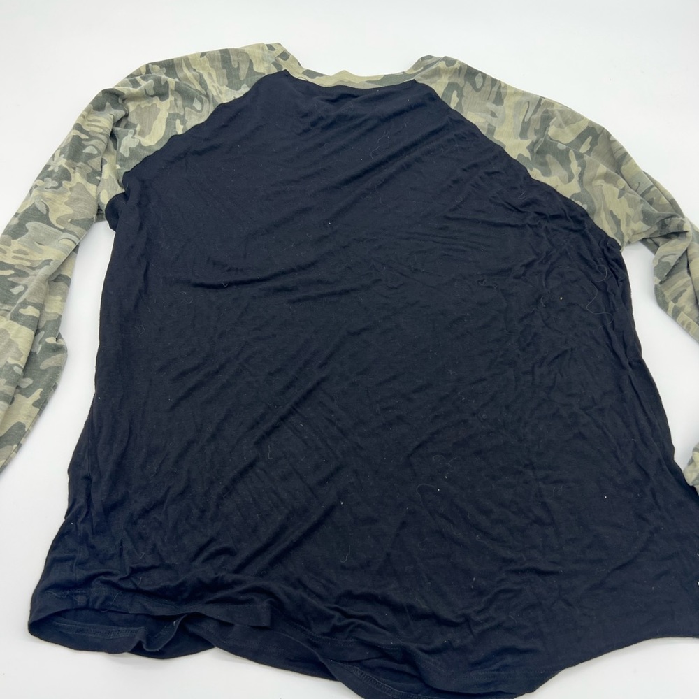 Camo Long Sleeve T-Shirt - Picture 4 of 4
